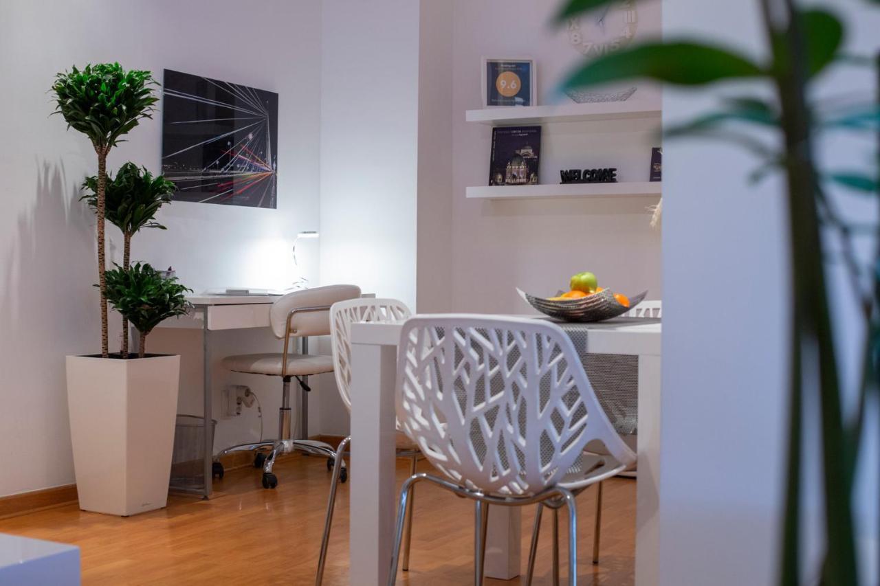 Belville Luxury Apartment Belgrado Esterno foto